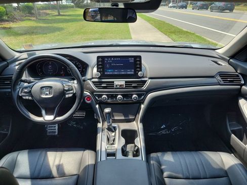 Used 2022 Honda Accord Sport Special Edition image 9