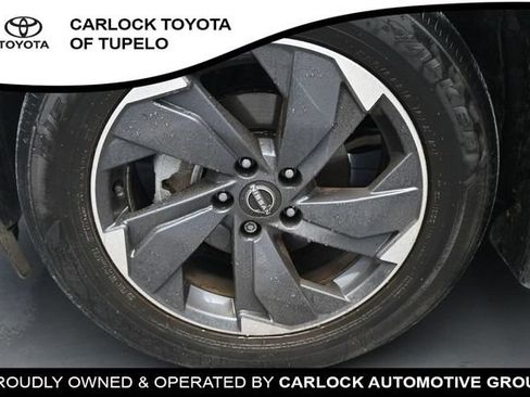 Used 2024 Nissan Rogue SV w/ SV Premium Package FWD image 37