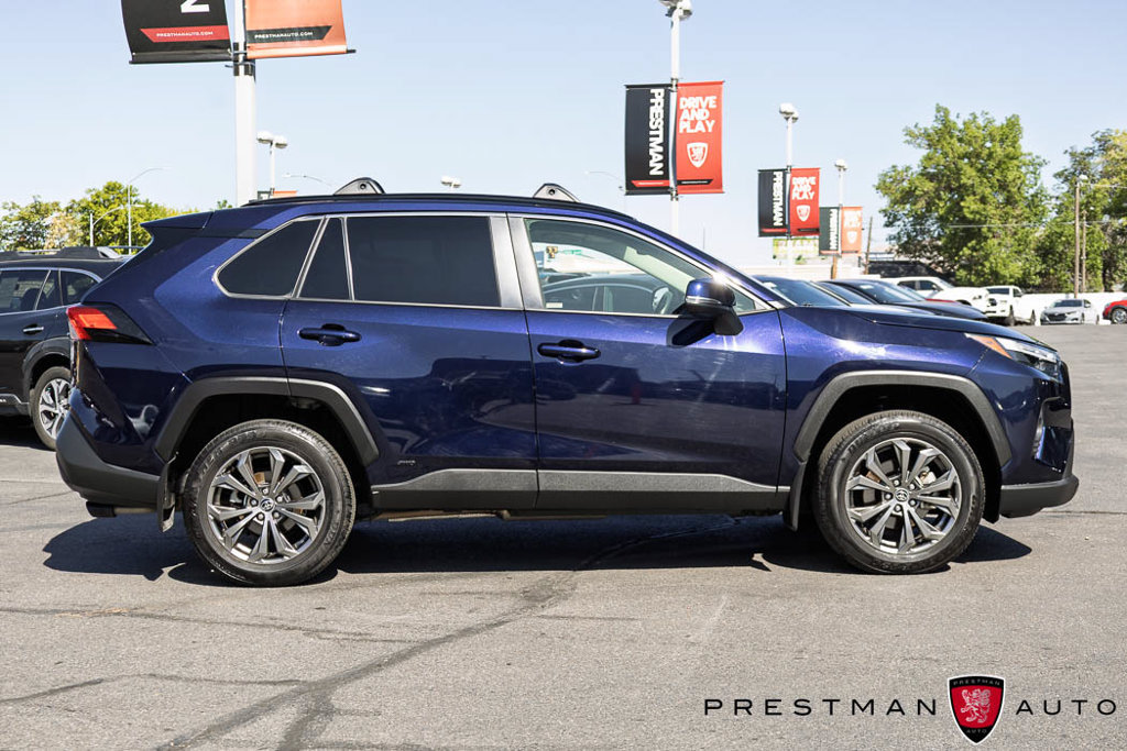Used 2025 Toyota RAV4 XLE Premium w/ Weather Package AWD/4WD image 20