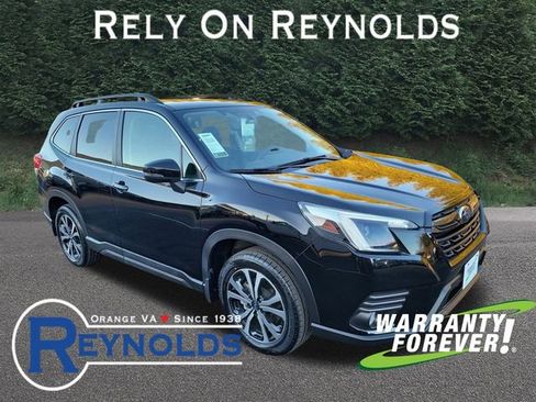 Used 2023 Subaru Forester Limited image 1
