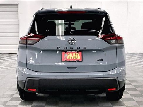 New 2026 Nissan Rogue Dark Armor image 4