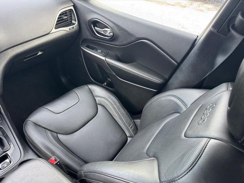 Used 2021 Jeep Cherokee Limited w/ Elite Package image 21