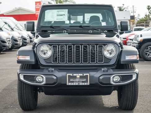 New 2026 Jeep Gladiator Sport image 2