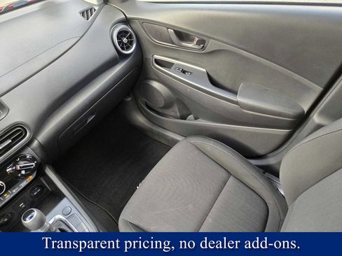 Used 2022 Hyundai Kona SEL image 14