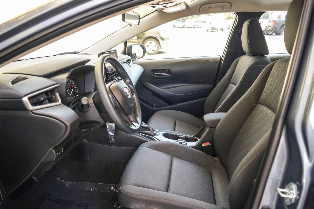 Used 2024 Toyota Corolla LE FWD image 15
