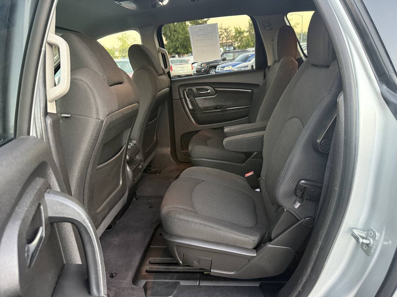 Used 2012 Chevrolet Traverse LT w/ All-Star Edition FWD image 13
