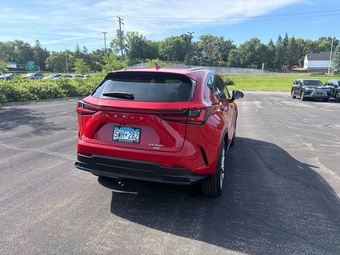 Used 2025 Lexus NX 350h AWD w/ Luxury Package image 31