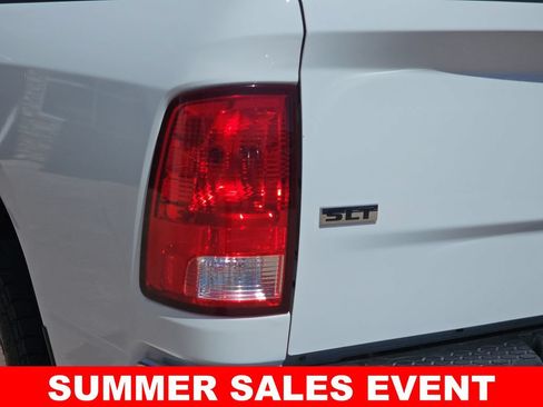 Used 2022 RAM 1500 Classic SLT w/ Electronics Group AWD/4WD image 40