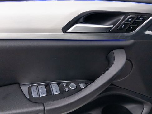 Used 2024 BMW X3 sDrive30i w/ Premium Package image 34