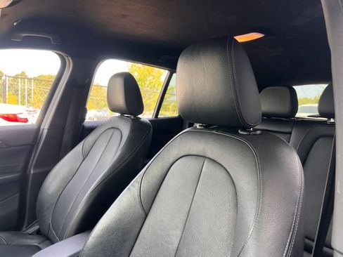 Used 2018 BMW X1 xDrive28i AWD/4WD image 13