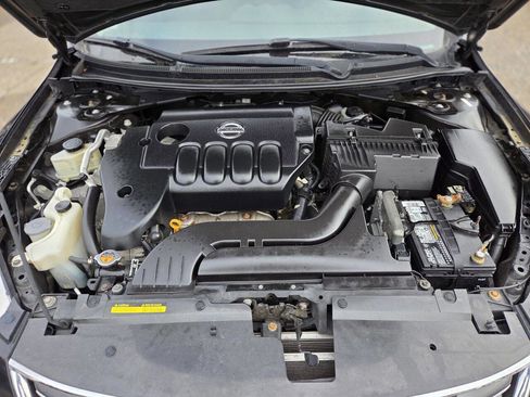 Used 2012 Nissan Altima 2.5 S w/ 20th Anniversary Pkg image 37