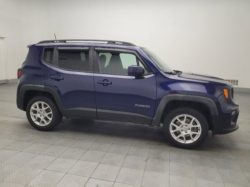 Used 2019 Jeep Renegade Latitude w/ Cold Weather Group image 11