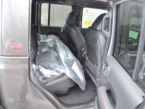 New 2026 Jeep Gladiator Rubicon image 34