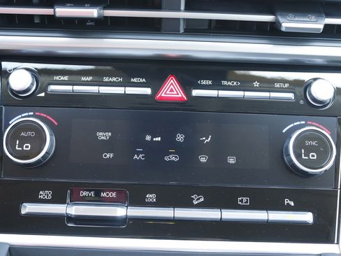 New 2026 Hyundai Santa Fe SE image 25