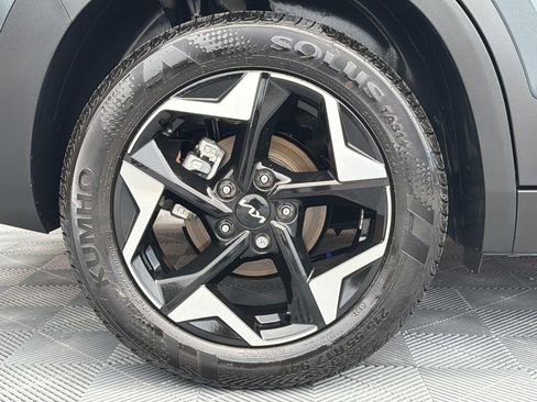 Used 2025 Kia Seltos S FWD image 21