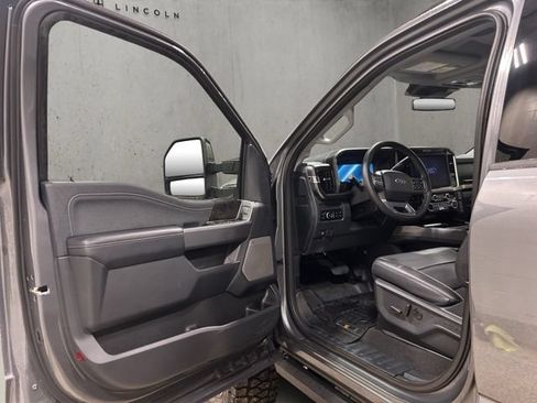 New 2026 Ford F250 Lariat w/ Black Appearance Package AWD/4WD image 10