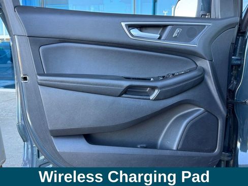 Used 2019 Ford Edge SEL w/ Equipment Group 201A image 17