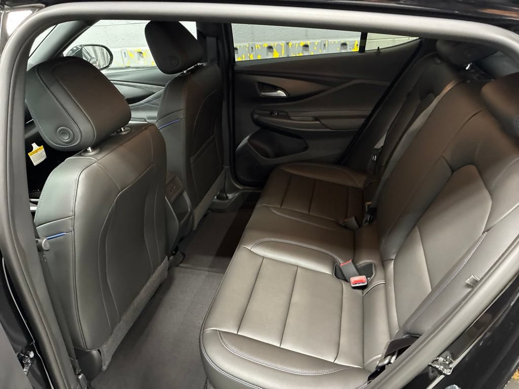 New 2026 Buick Envista Sport Touring w/ Convenience I Package FWD image 21