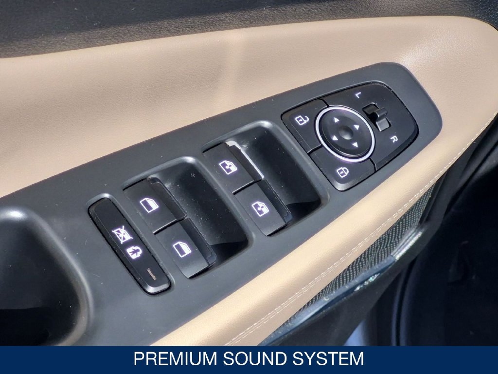Used 2019 Hyundai Santa Fe AWD image 12