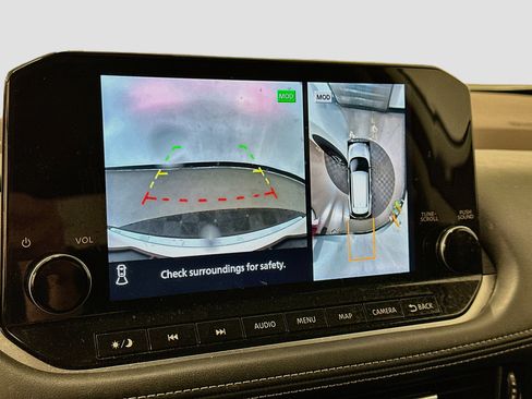 Used 2023 Nissan Rogue SL w/ SL Premium Package AWD/4WD image 23