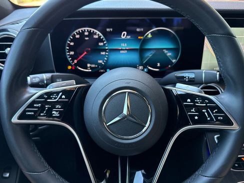 Used 2022 Mercedes-Benz E 350 Sedan image 22