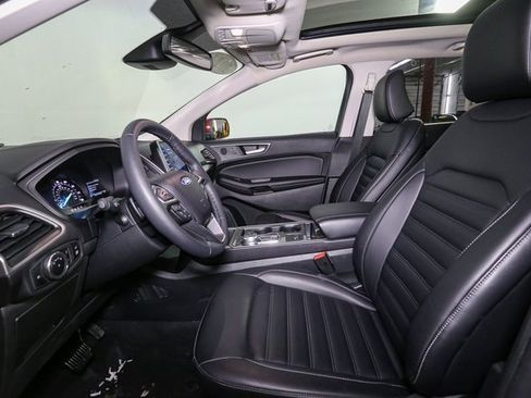 Used 2024 Ford Edge SEL w/ Convenience Package image 39