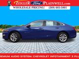 Used 2023 Chevrolet Malibu LT image 2