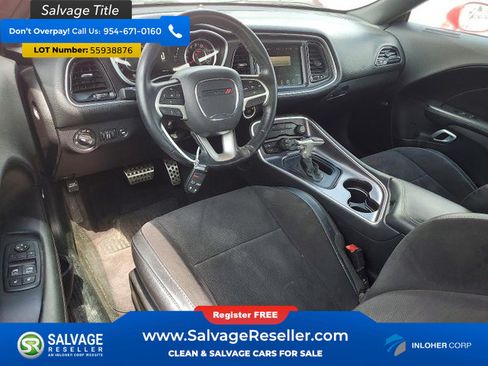Used 2015 Dodge Challenger R/T Plus RWD image 11