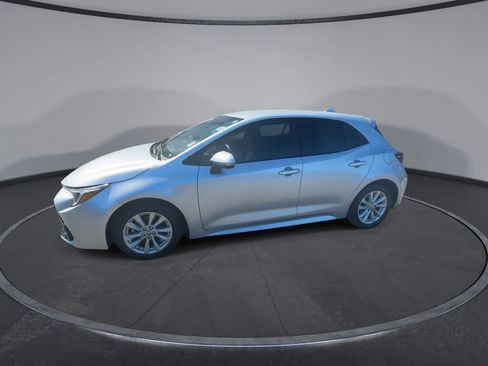 Used 2023 Toyota Corolla SE image 8