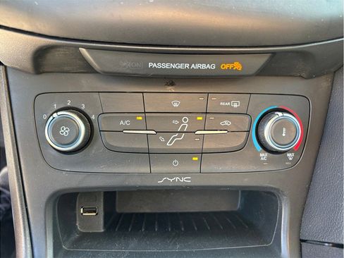 Used 2017 Ford Focus SE image 24