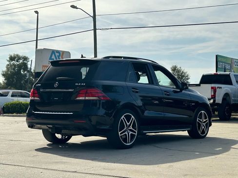 Used 2018 Mercedes-Benz GLE 43 AMG GLE 43 Sport Utility 4D image 3