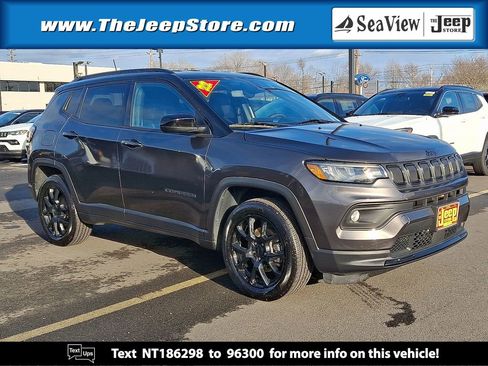 Used 2022 Jeep Compass Altitude image 1