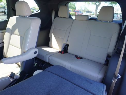 New 2026 Buick Enclave Preferred w/ Power Package FWD image 11