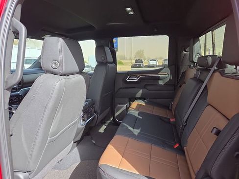 New 2026 Chevrolet Silverado 1500 High Country w/ Technology Package image 8