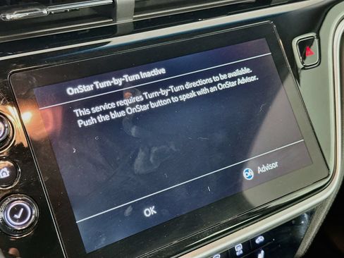 Used 2023 Chevrolet Bolt LT w/ Infotainment Package FWD image 14