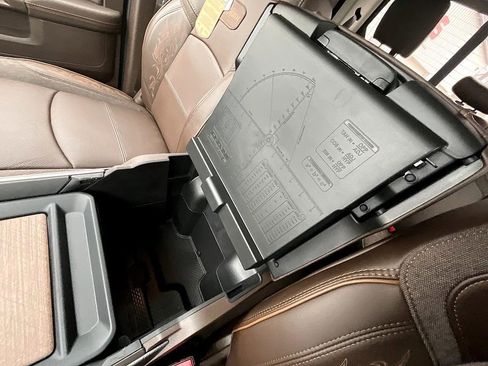 New 2026 RAM 2500 Limited image 27