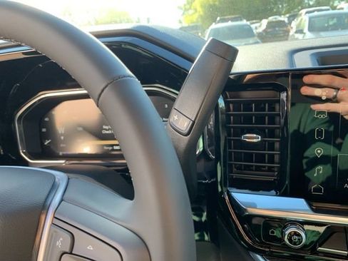 New 2026 GMC Sierra 1500 Elevation image 20