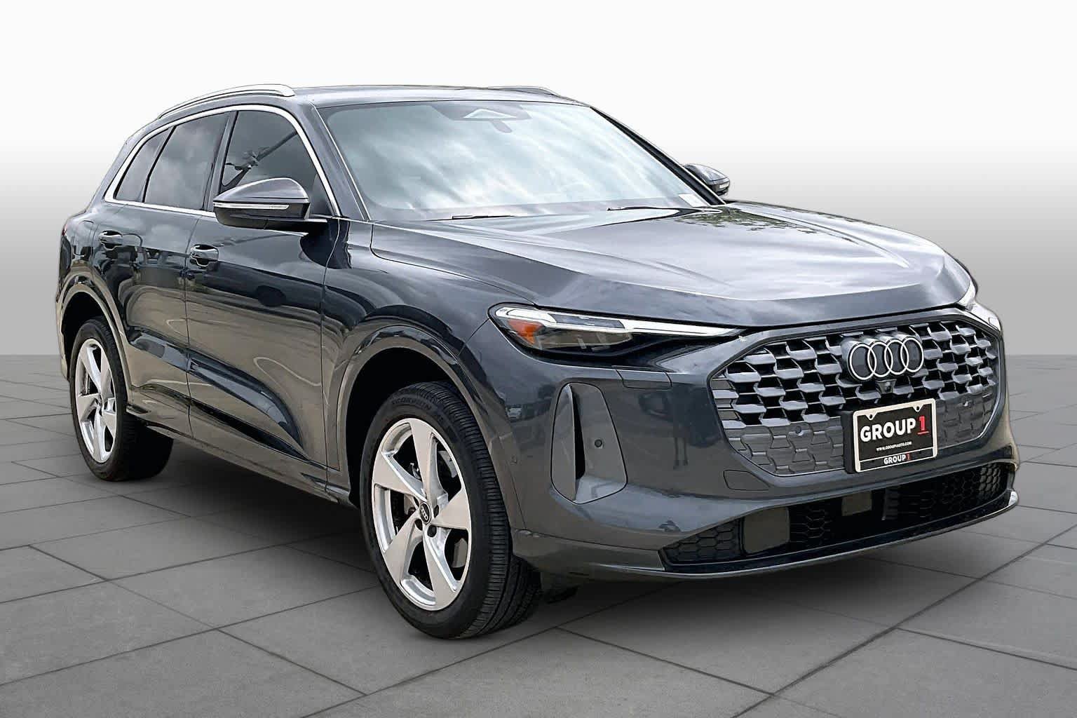 Used 2026 Audi Q5 Premium Plus AWD/4WD image 3