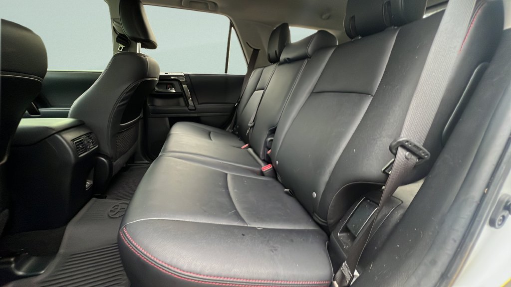 Certified 2021 Toyota 4Runner TRD Off-Road Premium w/ Moonroof Package AWD/4WD image 10