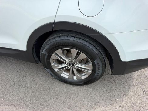 Used 2016 Hyundai Santa Fe Sport FWD image 8