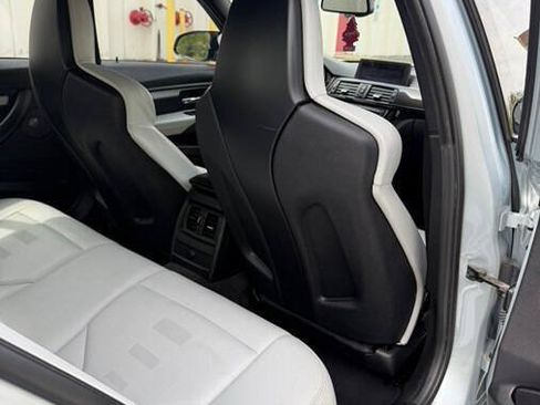 Used 2015 BMW M3 w/ Lighting Package RWD image 22