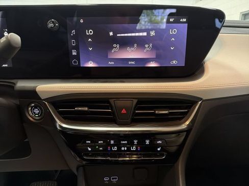 Certified 2024 Buick Encore GX Avenir w/ Avenir Convenience Package AWD/4WD image 19