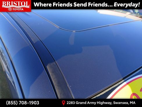 Used 2016 Toyota Tacoma Limited w/ Towing Package image 9