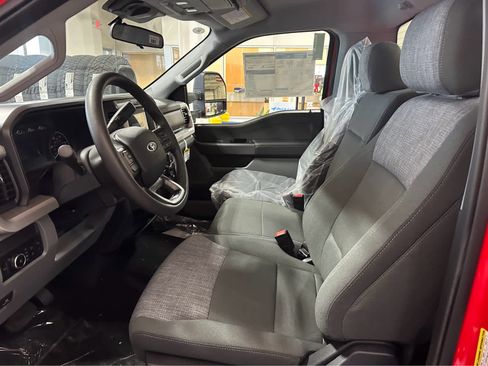 New 2025 Ford F350 XLT image 20