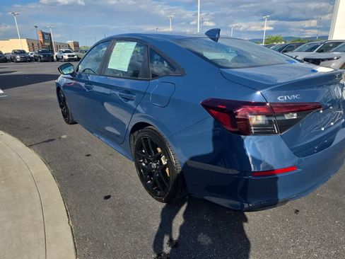 Certified 2025 Honda Civic Sport image 6