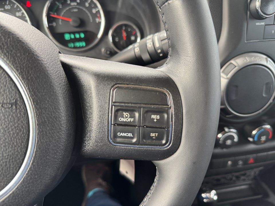 Used 2013 Jeep Wrangler Unlimited Sport w/ Connectivity Group AWD/4WD image 23