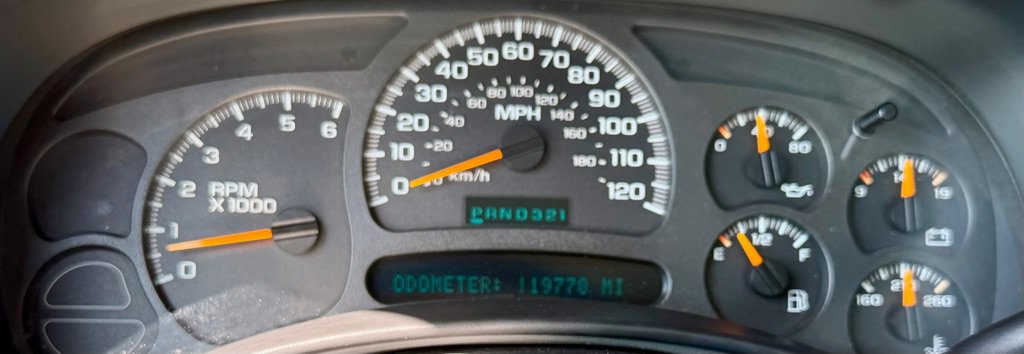 Used 2004 Chevrolet Avalanche 2WD image 11