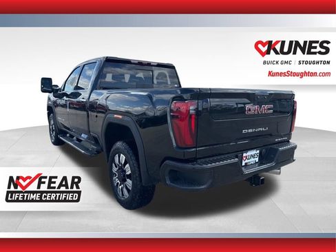 New 2026 GMC Sierra 2500 Denali image 9