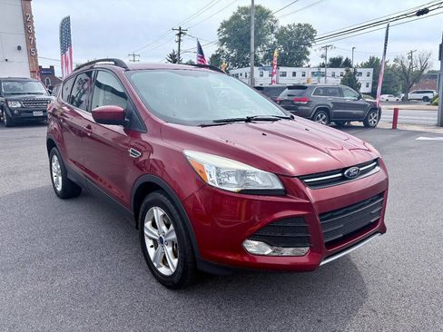 Used 2015 Ford Escape SE w/ Equipment Group 201A image 8