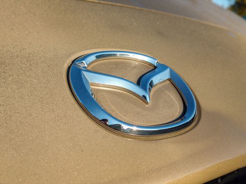 Used 2023 MAZDA MX-5 Miata Grand Touring w/ Weather Package image 37